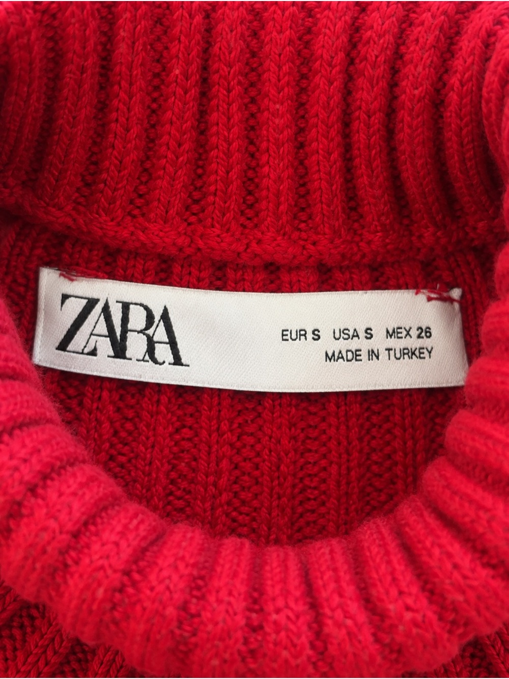 Zara Red Ribbed Turtleneck Crop Sweater - Picture 2 of 2